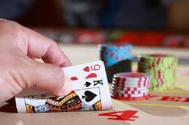 Pengalaman bermain permainan slot online dengan tema unik di dollar188
